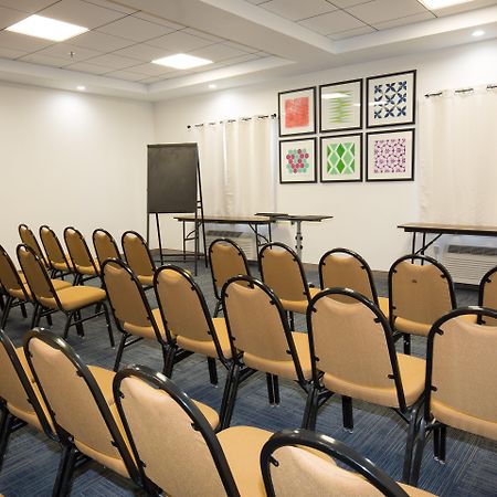 Holiday Inn Express Hotel & Suites Hesperia, An Ihg Hotel Kültér fotó