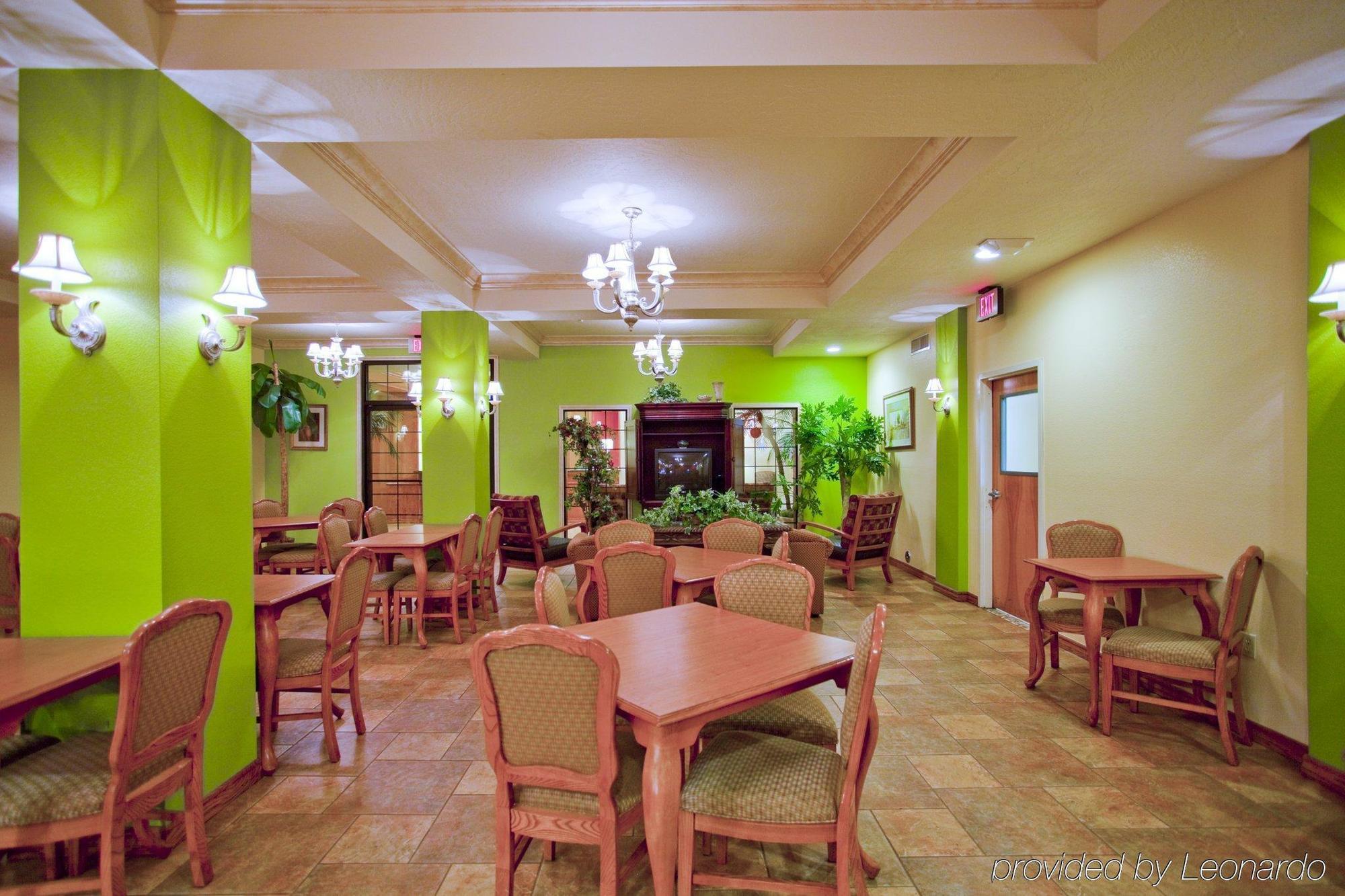 Holiday Inn Express Hotel & Suites Hesperia, An Ihg Hotel Kültér fotó
